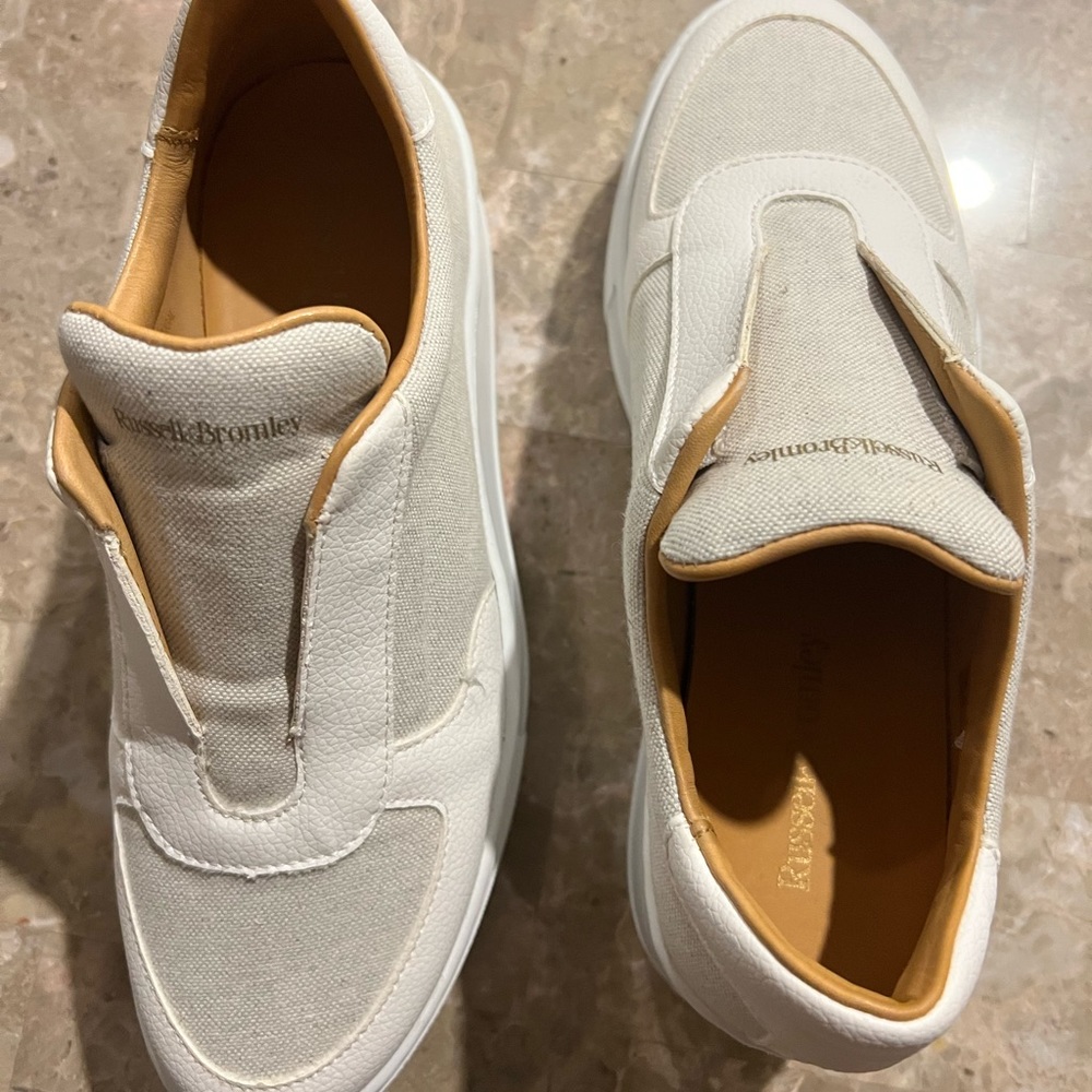 Russell&bromley sneakers 👟size 36new no damages- selling it bcuz they run small